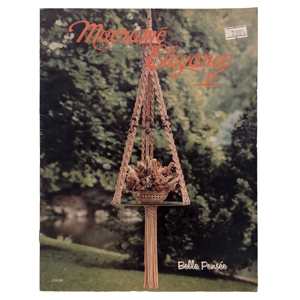 Vintage 1979 Macrame Elegance V/5 Pattern Book Plant Hangers Lampshades Decor